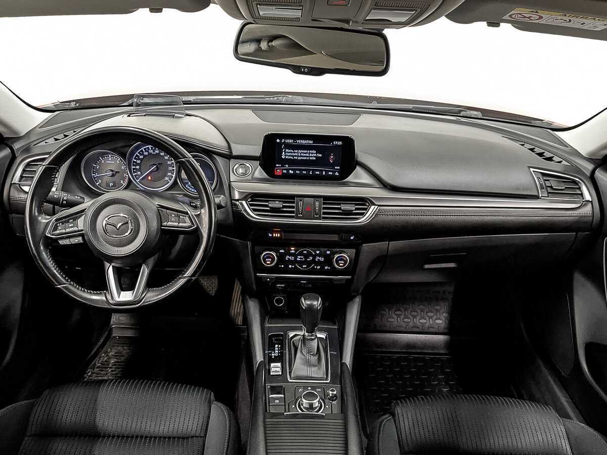 Б/У Мазда 6 2018 года. Фото: #11