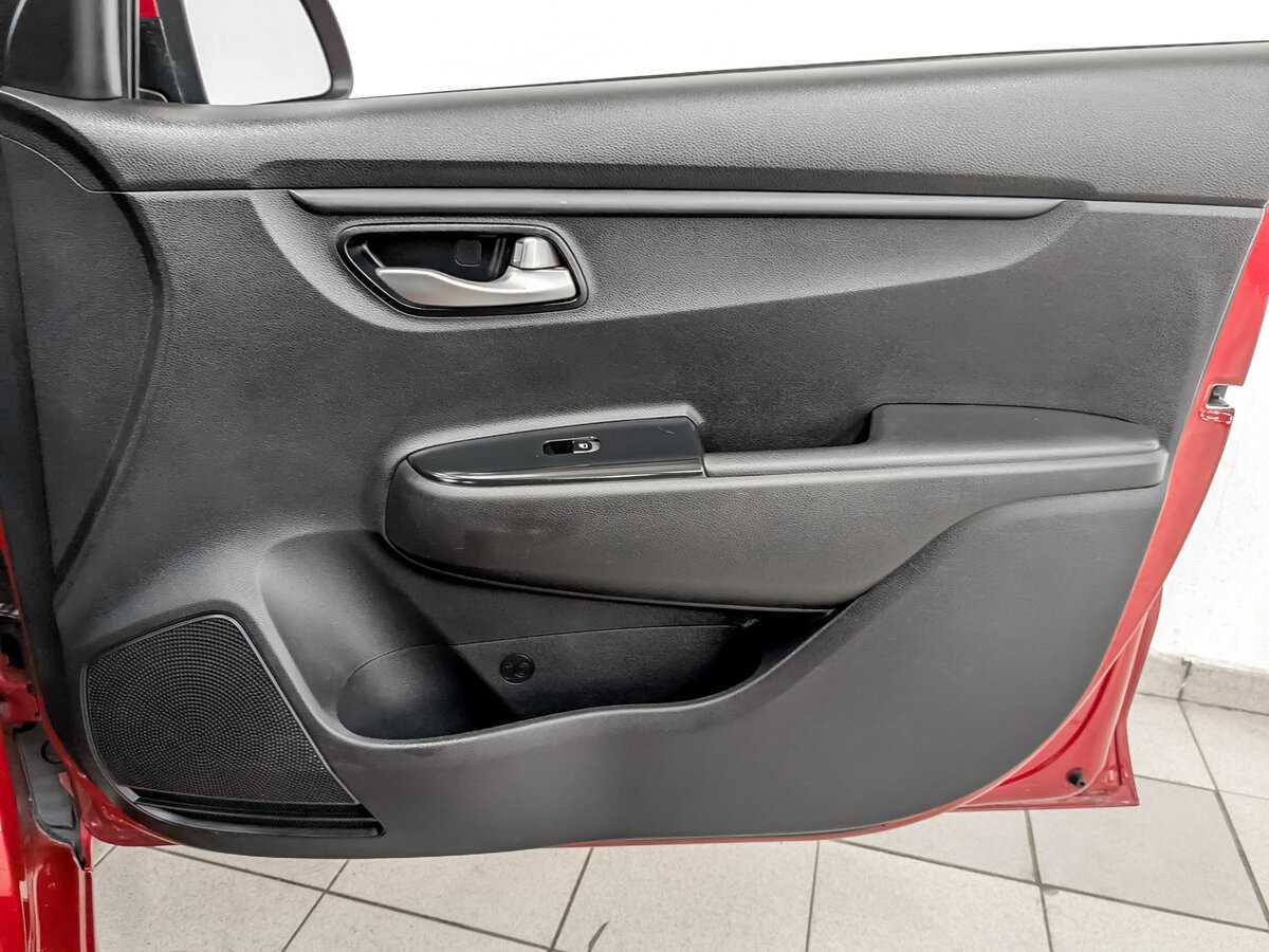 Б/У Киа Рио 2021 года. Фото: #21