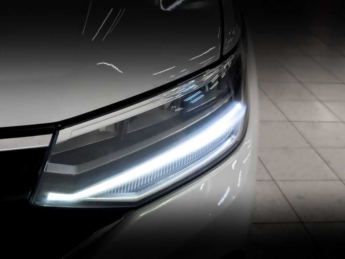 Volkswagen Tiguan 2021 года с пробегом. Фото: #15