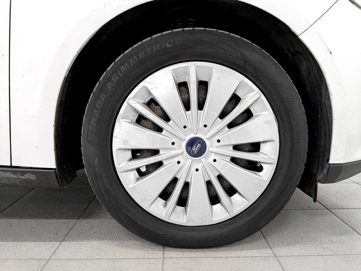 Б/У Форд Фокус 2017 года. Фото: #17