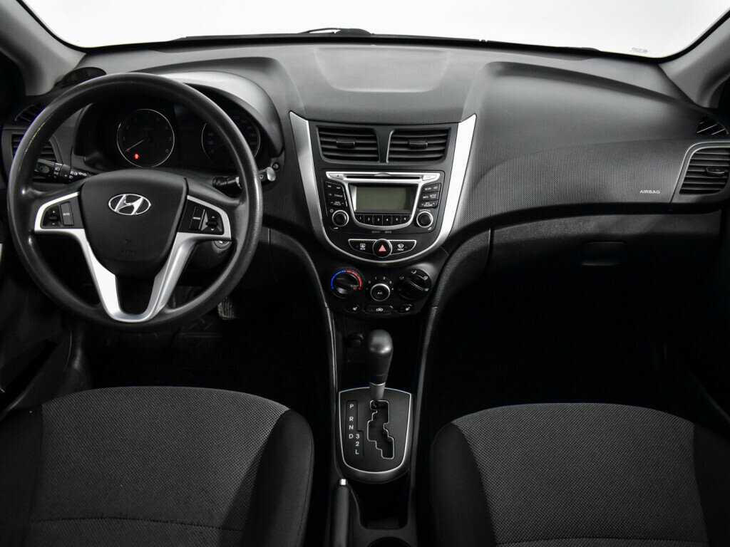 Б/У Хендай Солярис 2014 года. Фото: #11