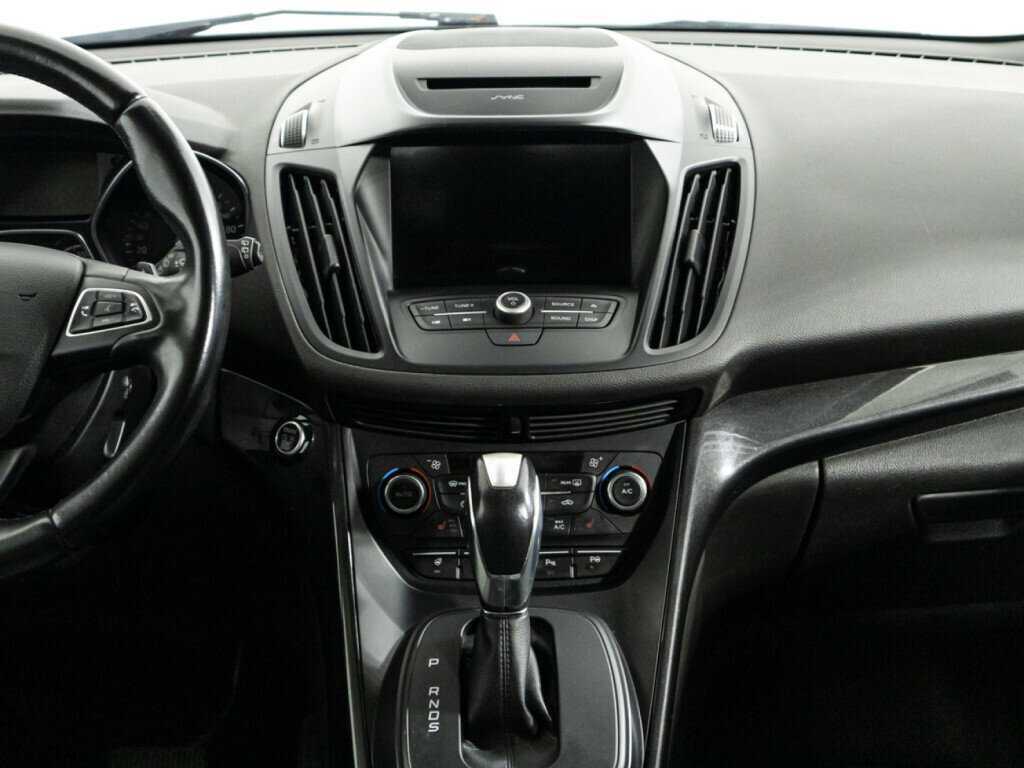 Б/У Форд Куга 2017 года. Фото: #13