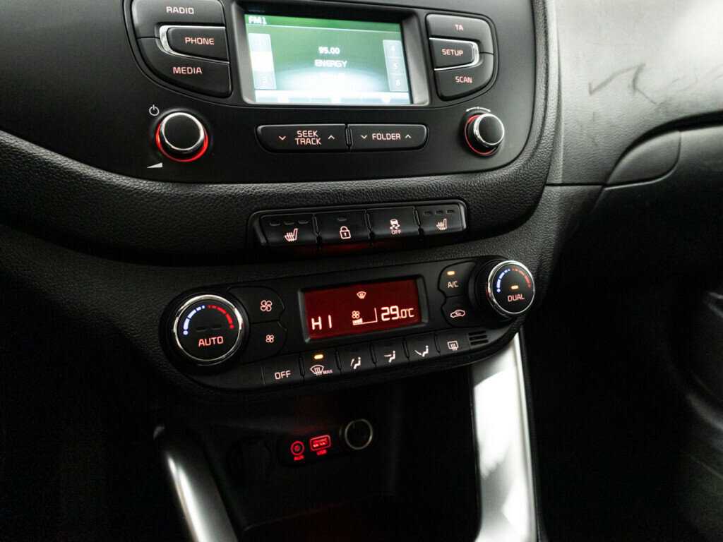 Б/У Киа Сид 2018 года. Фото: #14