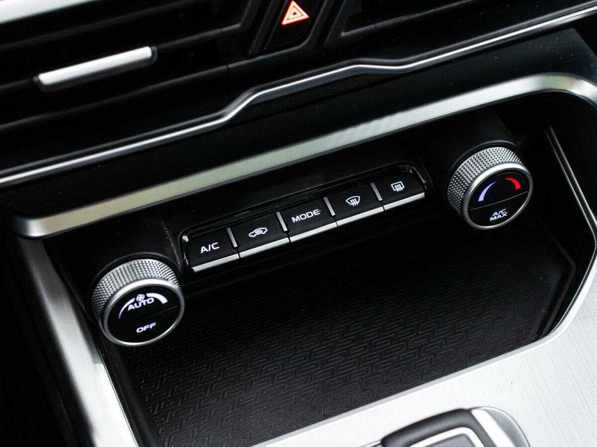 Б/У Джили Кулрэй 2022 года. Фото: #20