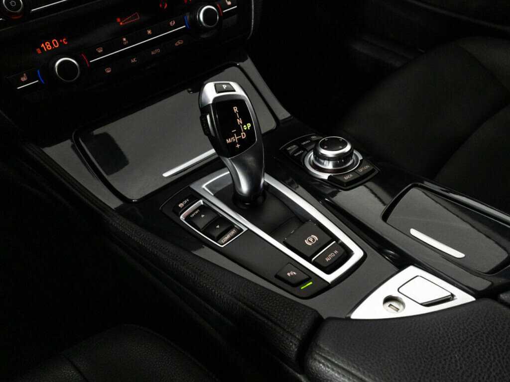 BMW 5 серии 2013 года с пробегом. Фото: #14