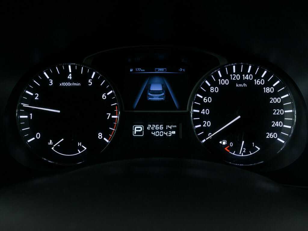 Б/У Ниссан Патфайндер 2015 года. Фото: #14