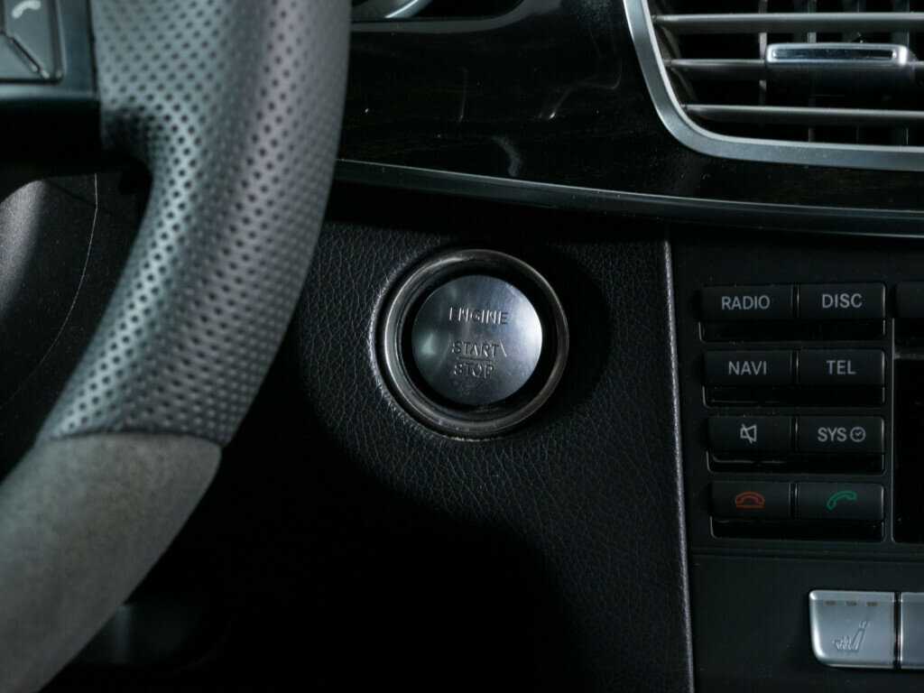 Mercedes-Benz E-Класс 2013 года с пробегом. Фото: #13