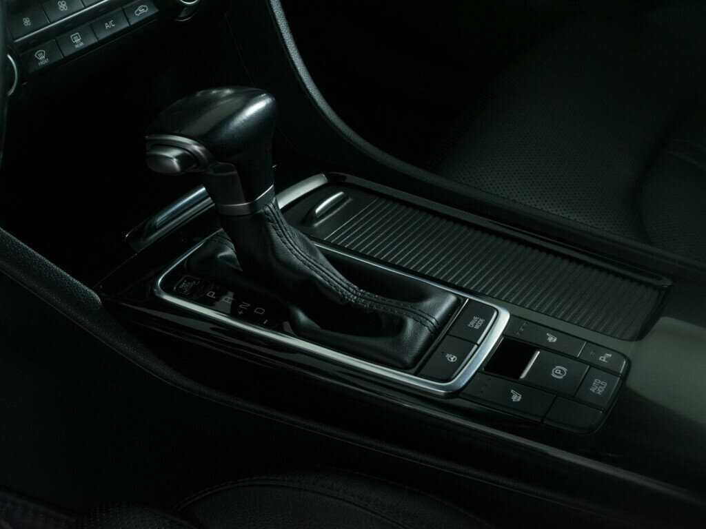 Б/У Киа Оптима 2016 года. Фото: #13