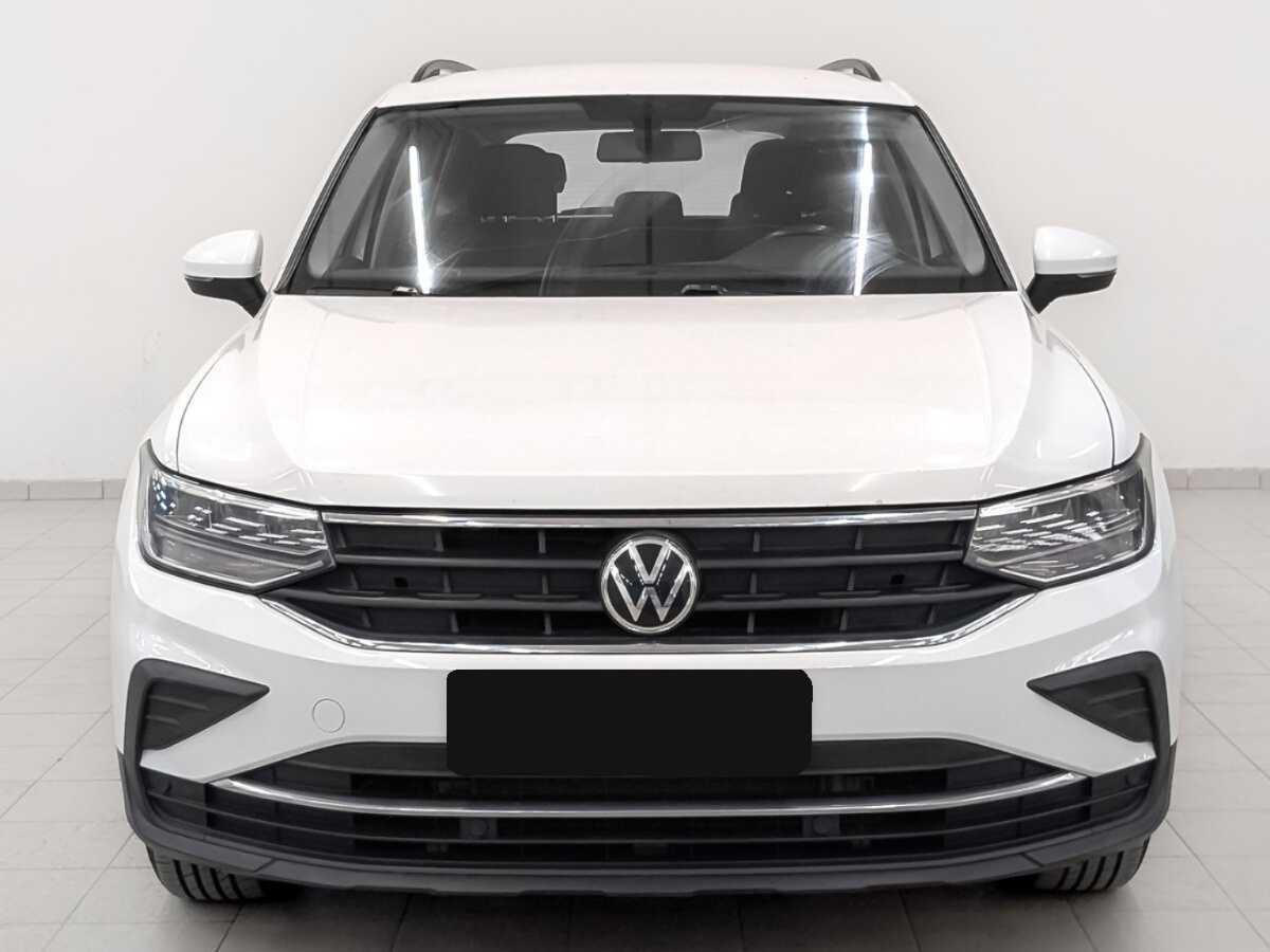 Volkswagen Tiguan 2021 года с пробегом. Фото: #1