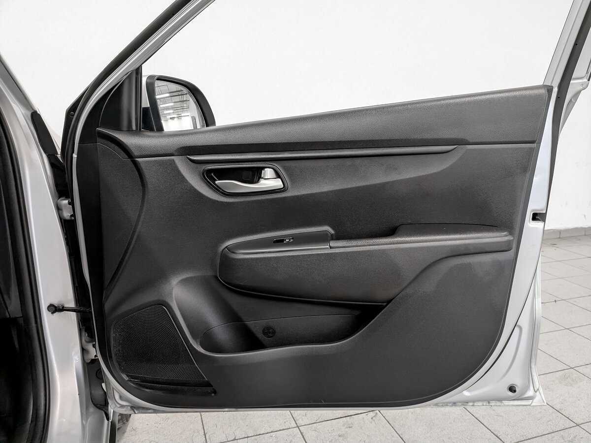 Б/У Киа Рио 2020 года. Фото: #20