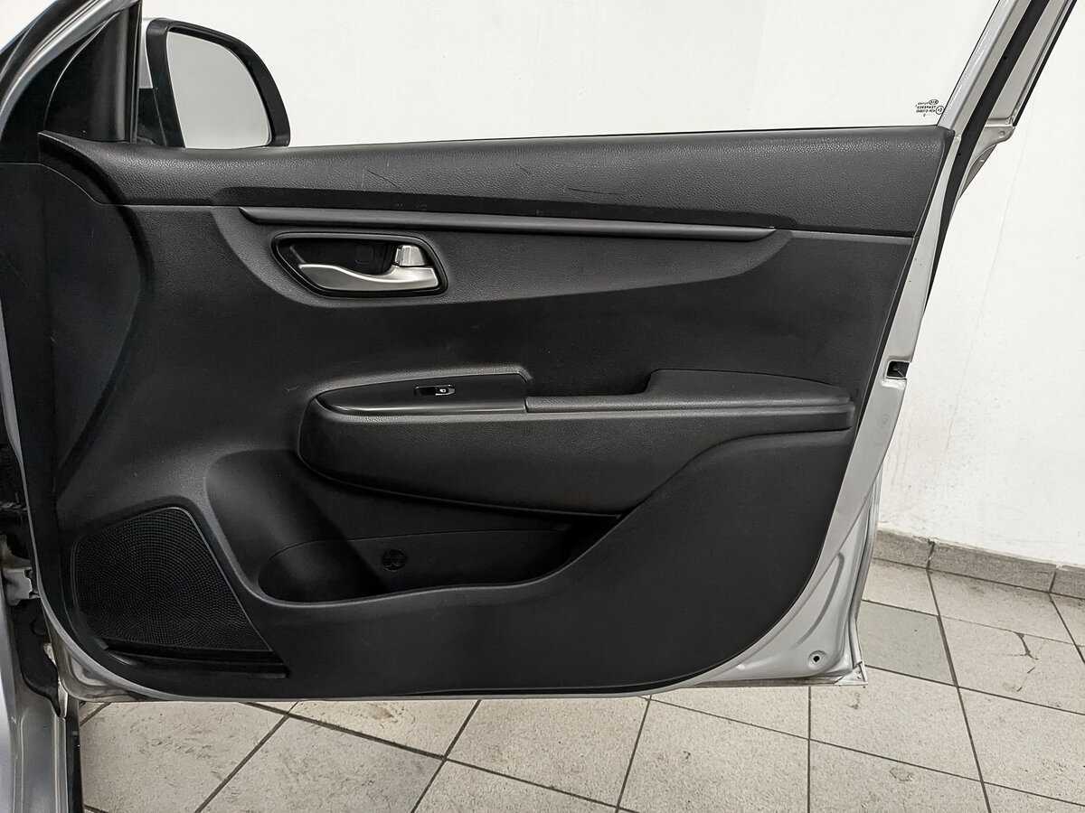 Б/У Киа Рио 2020 года. Фото: #22