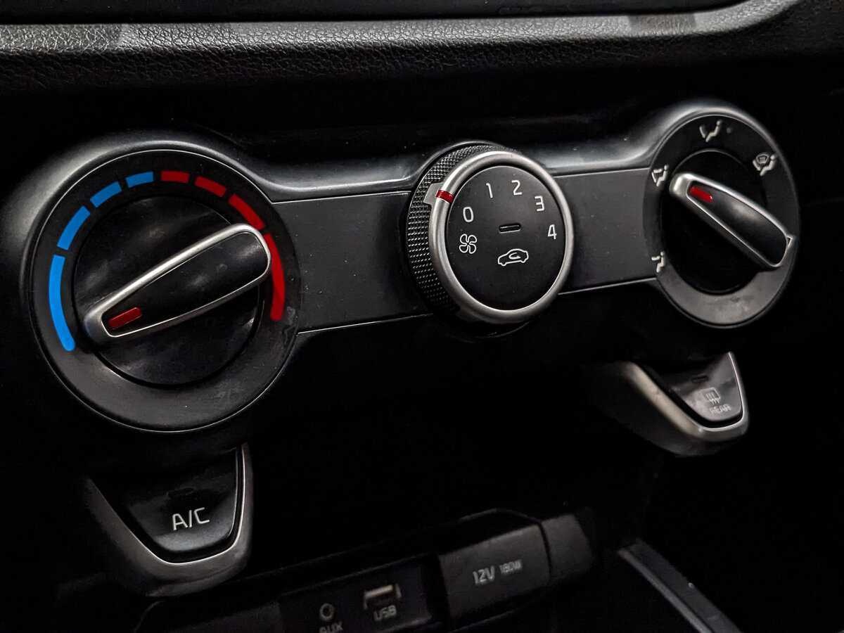 Б/У Киа Рио 2020 года. Фото: #17