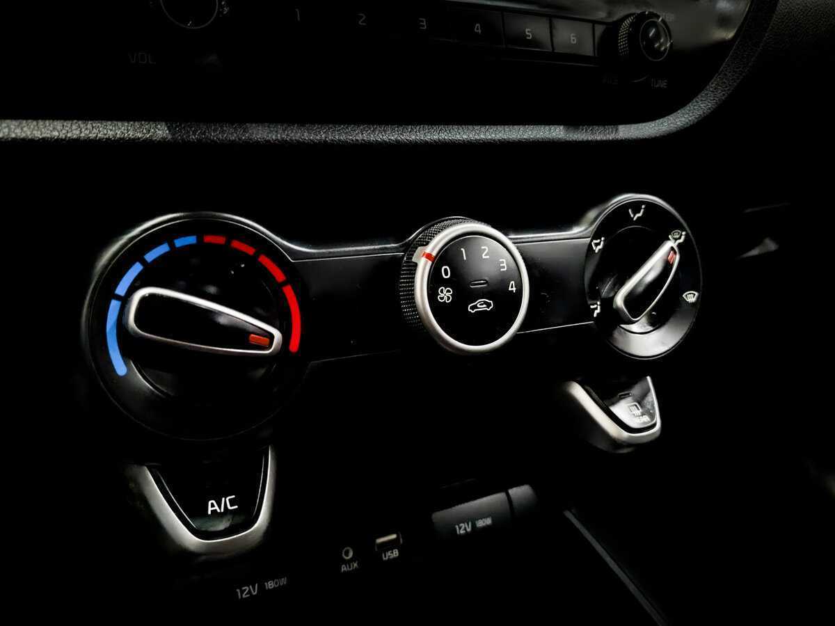 Б/У Киа Рио 2020 года. Фото: #22