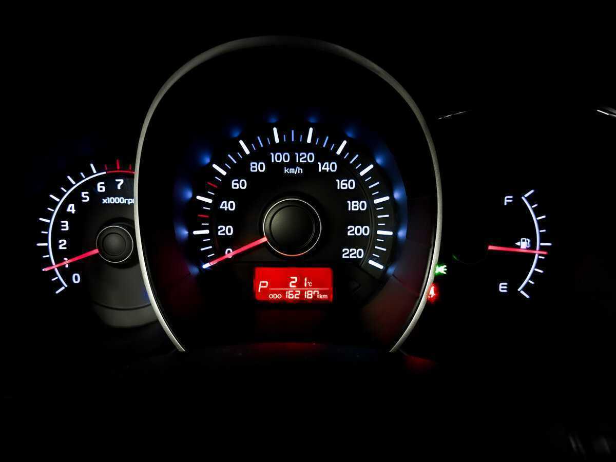 Б/У Киа Рио 2015 года. Фото: #12