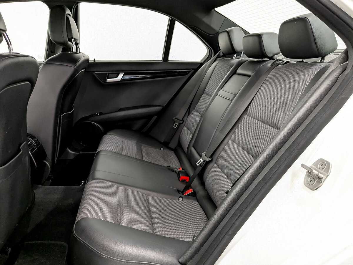 Mercedes-Benz C-Класс 2012 года с пробегом. Фото: #11