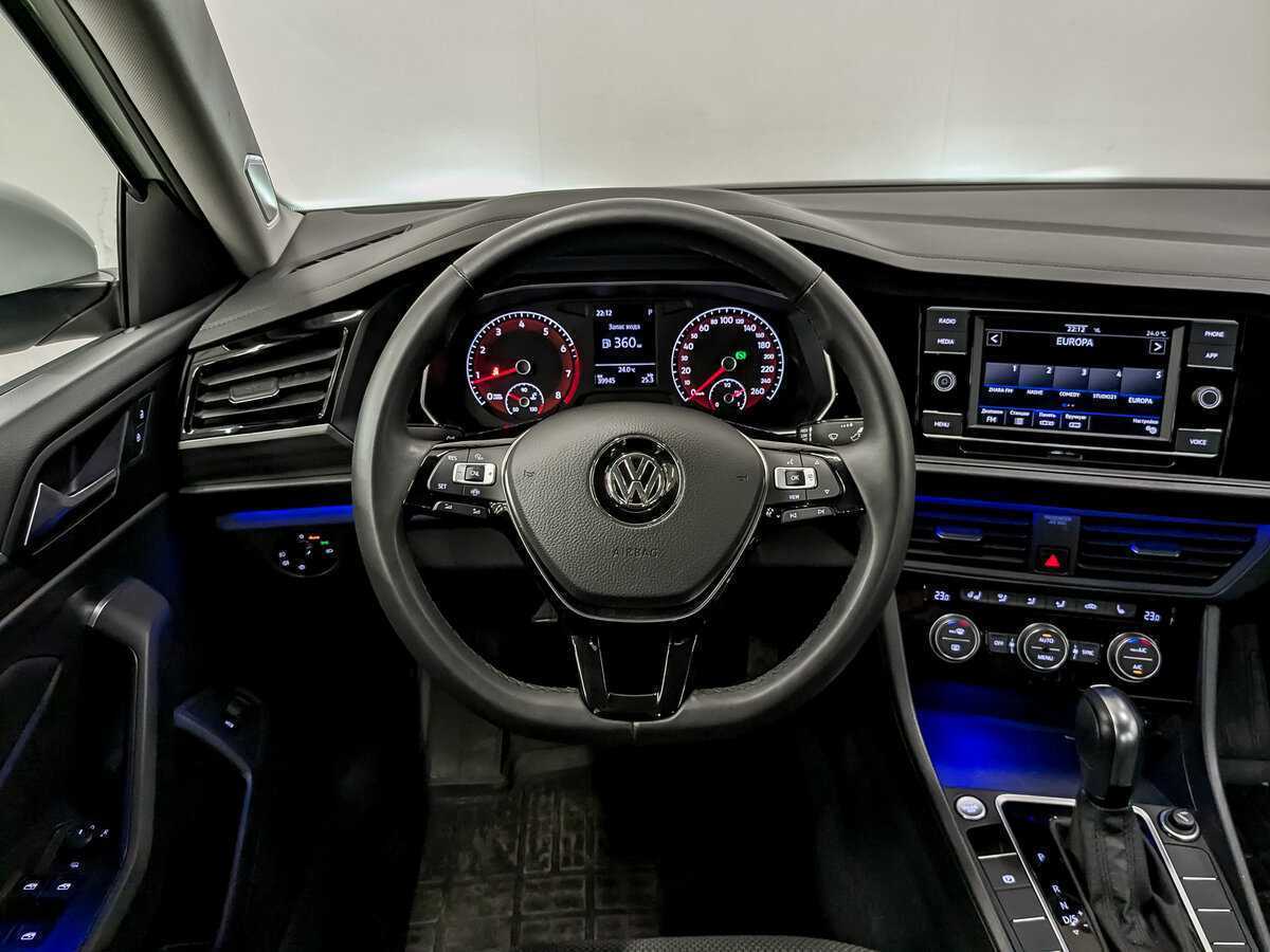 Volkswagen Jetta 2020 года с пробегом. Фото: #20