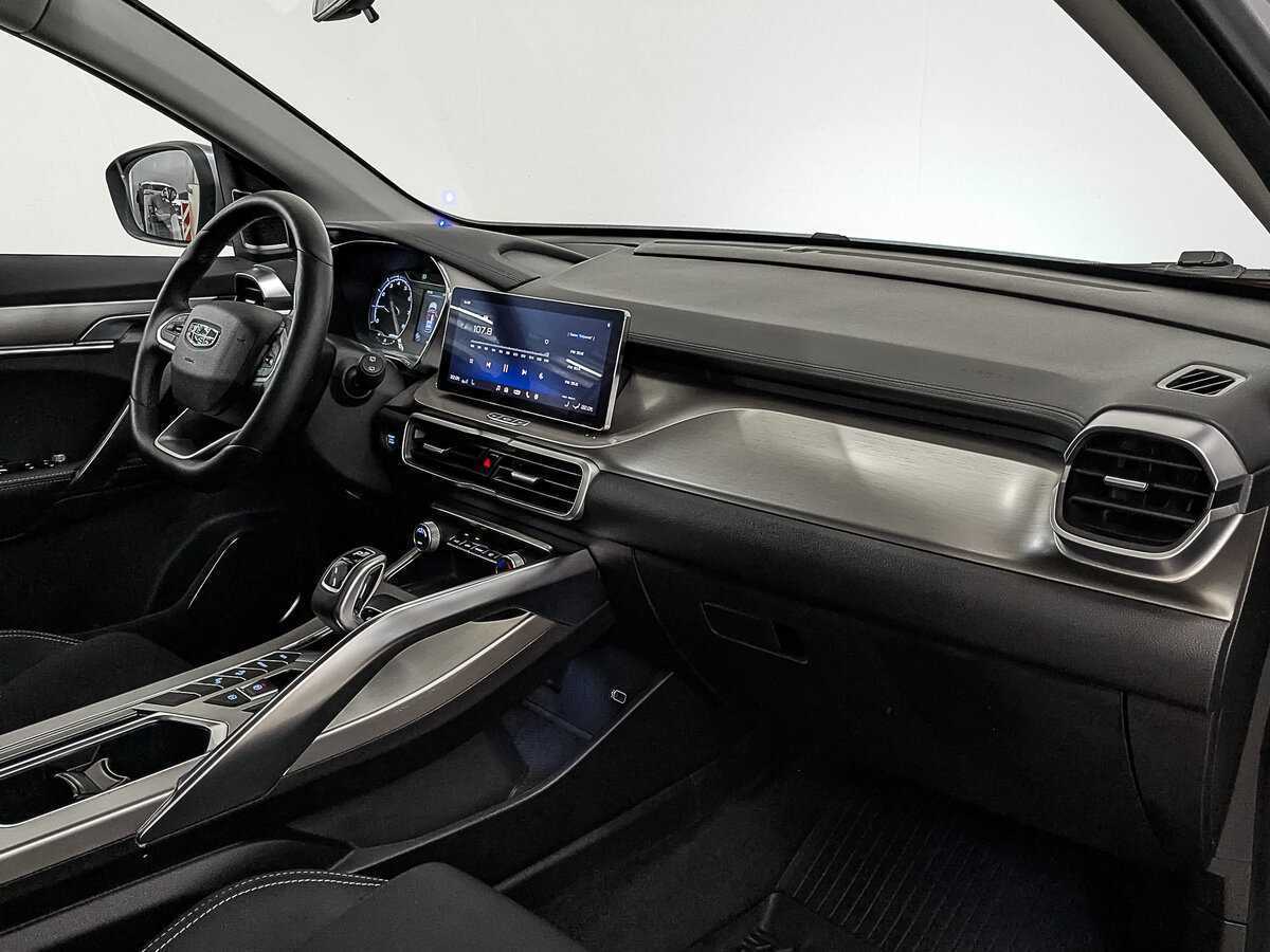 Б/У Джили Кулрэй 2020 года. Фото: #12