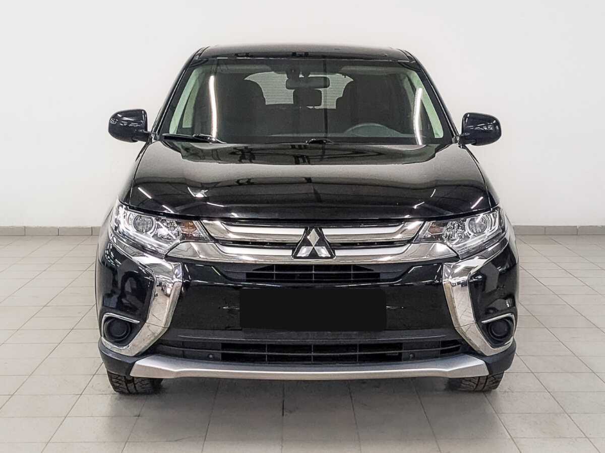 Mitsubishi Outlander 2018 года с пробегом. Фото: #1