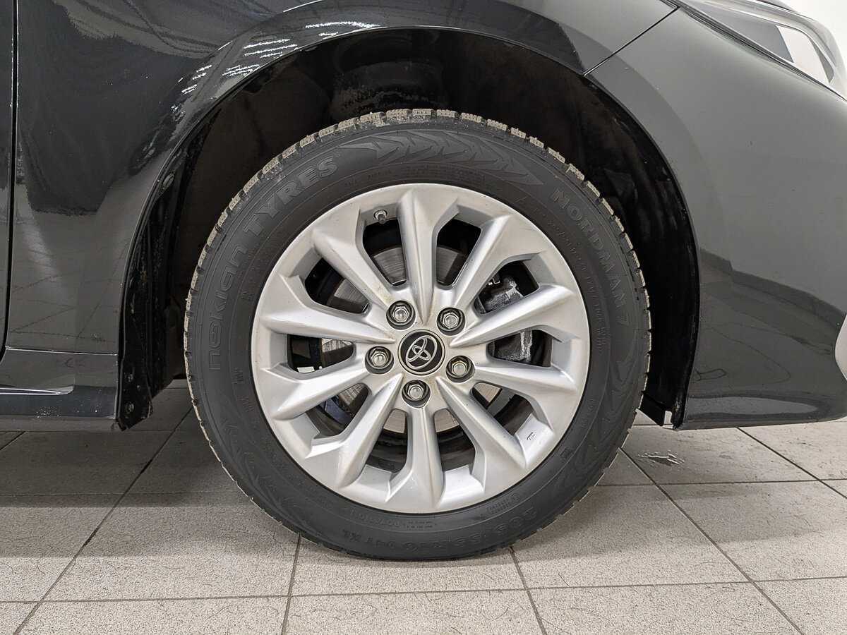 Б/У Тойота Королла 2019 года. Фото: #11