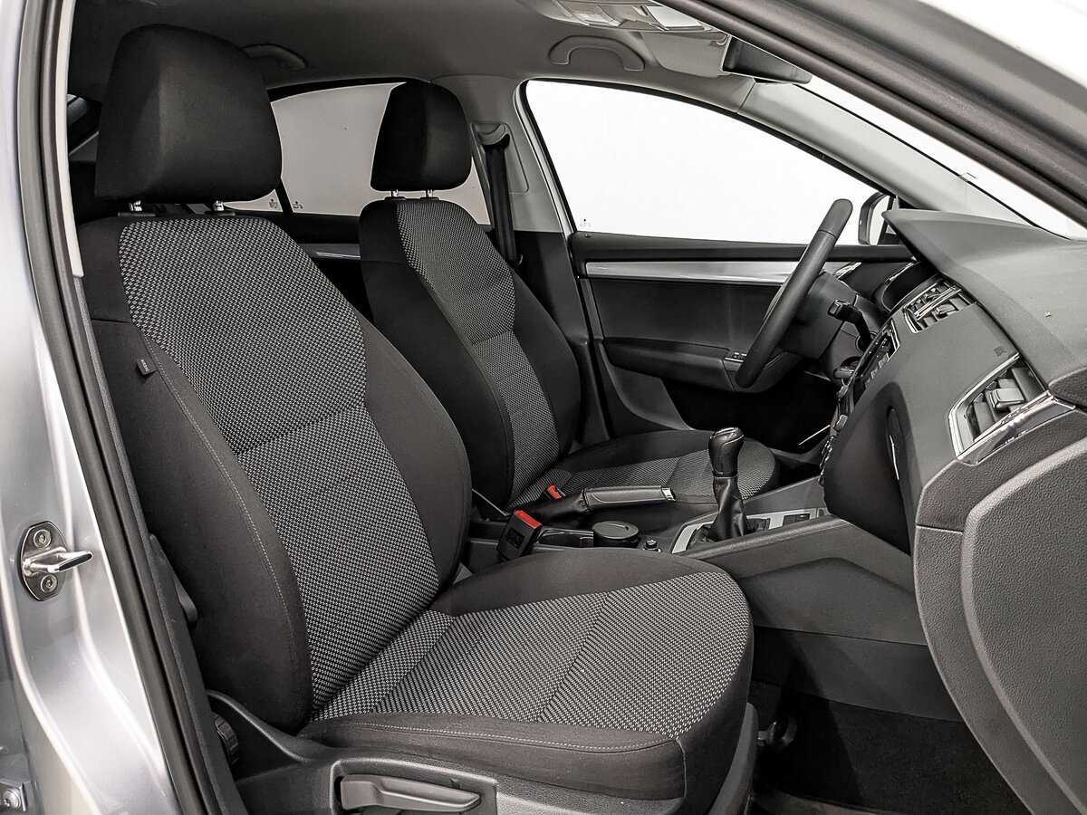 Б/У Шкода Октавия 2016 года. Фото: #23