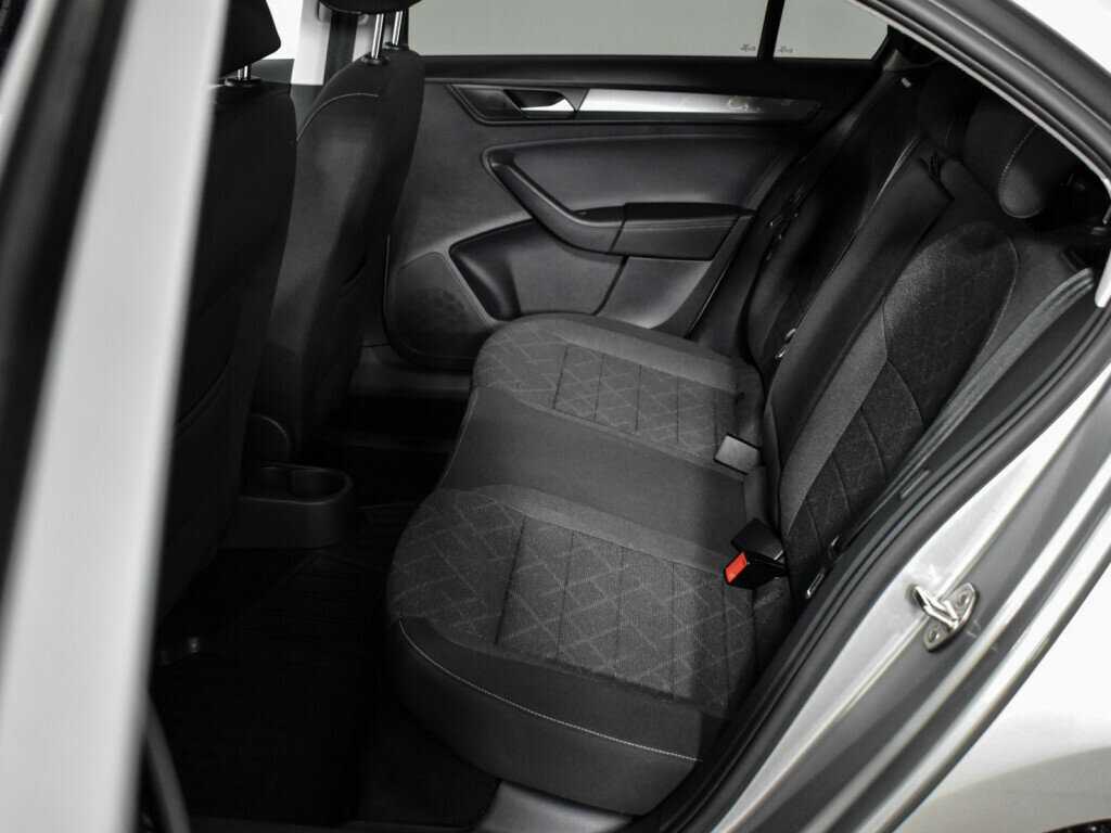 Б/У Фольксваген Поло 2020 года. Фото: #12