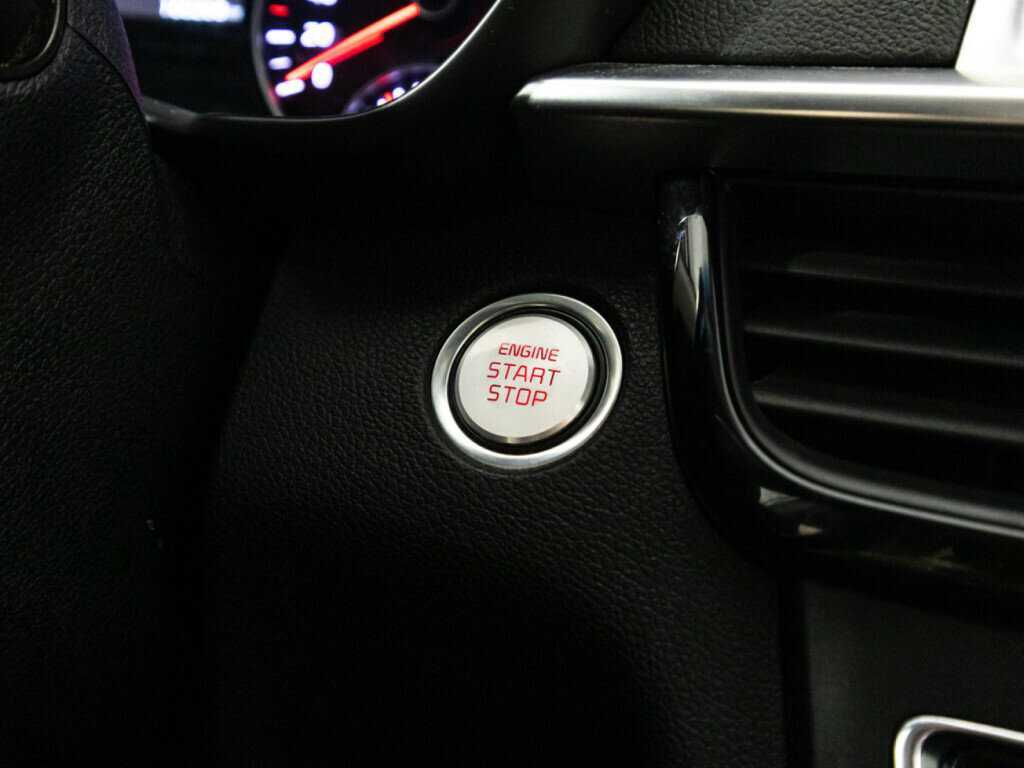 Б/У Киа Оптима 2019 года. Фото: #19