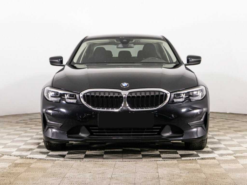 BMW 3 серии 2019 года с пробегом. Фото: #1