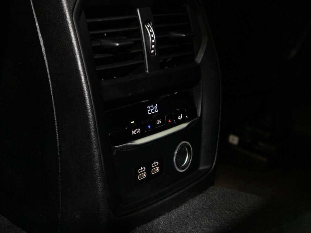 BMW 3 серии 2019 года с пробегом. Фото: #20