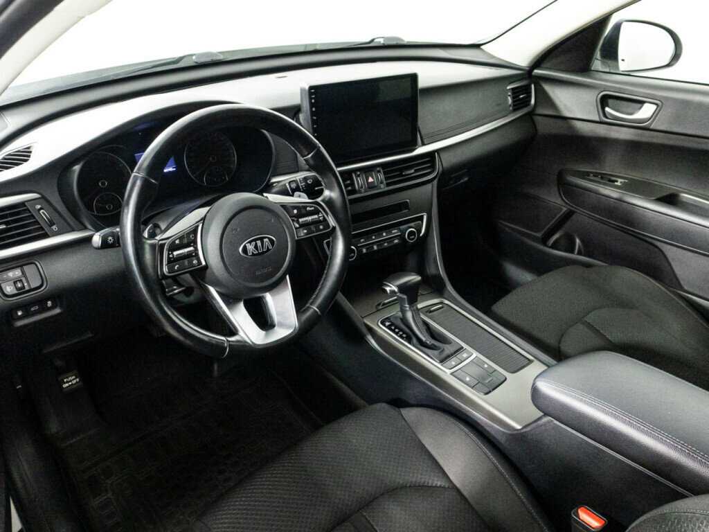 Kia Optima 2019 года с пробегом. Фото: #8