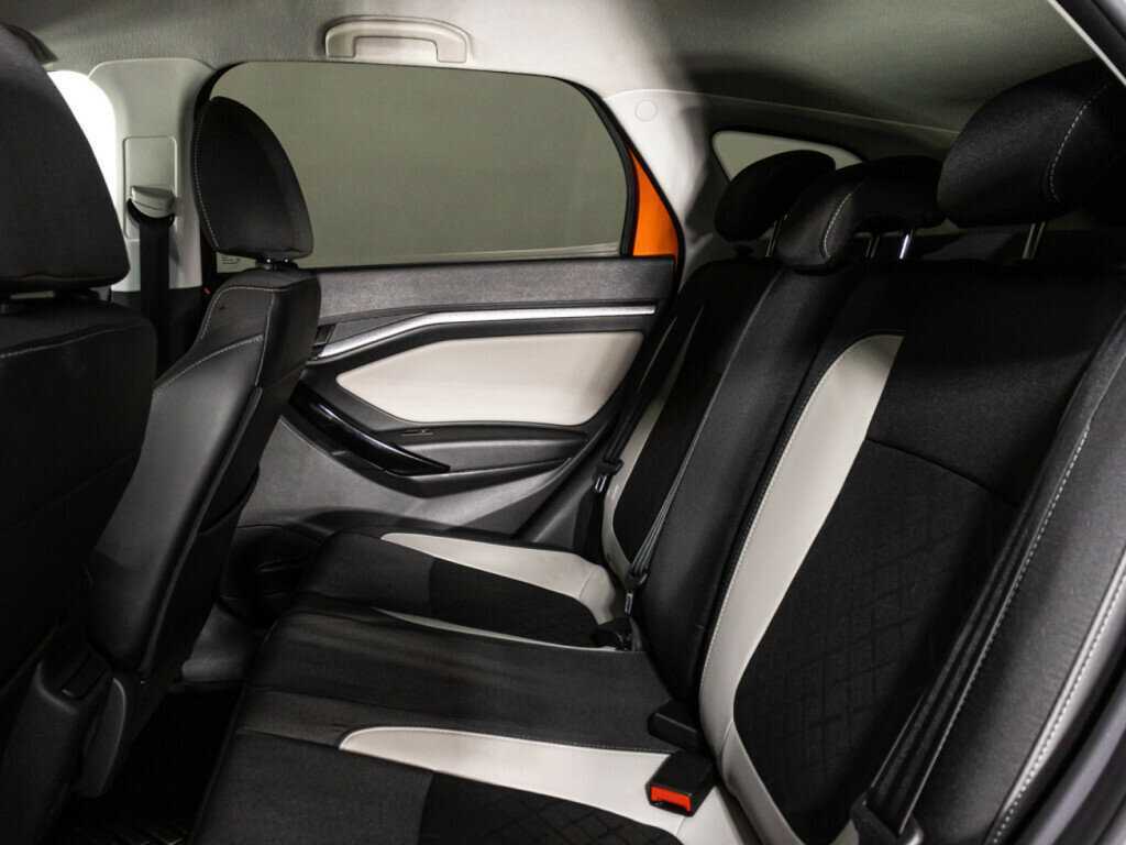 Б/У Лада (ВАЗ) Веста 2018 года. Фото: #9