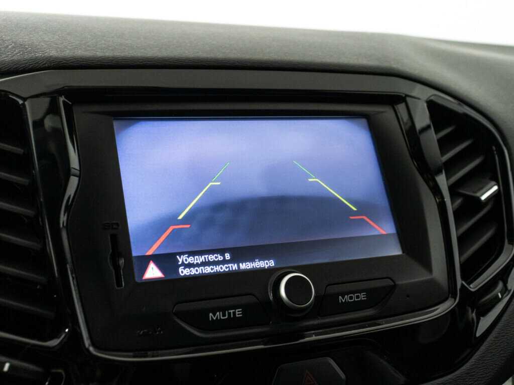 Б/У Лада (ВАЗ) Веста 2018 года. Фото: #15