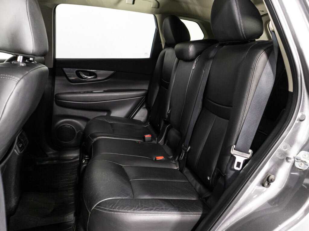 Б/У Ниссан Икс-Трейл 2018 года. Фото: #9