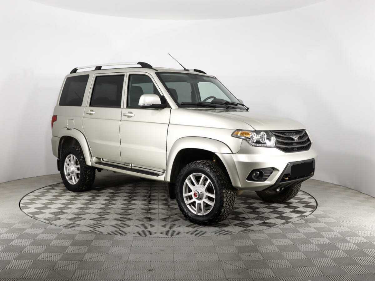 Б/У УАЗ Патриот 2015 года. Фото: #2