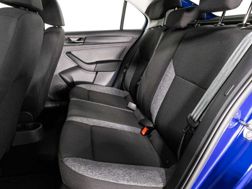 Б/У Шкода Рапид 2021 года. Фото: #8