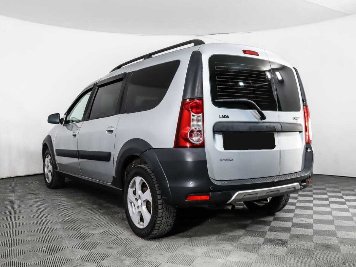 Б/У Лада (ВАЗ) Ларгус 2015 года. Фото: #6