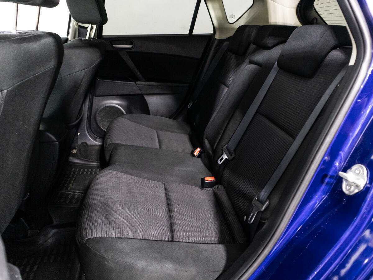 Б/У Мазда 3 2012 года. Фото: #9