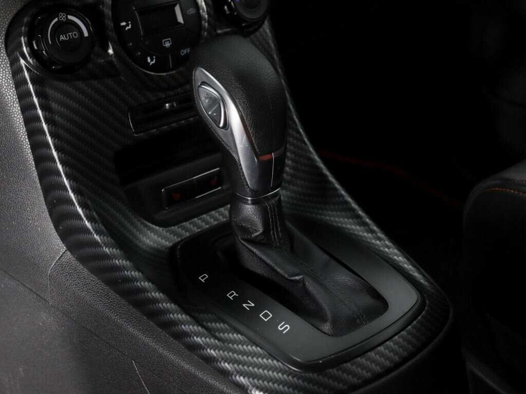 Б/У Форд Фиеста 2016 года. Фото: #9