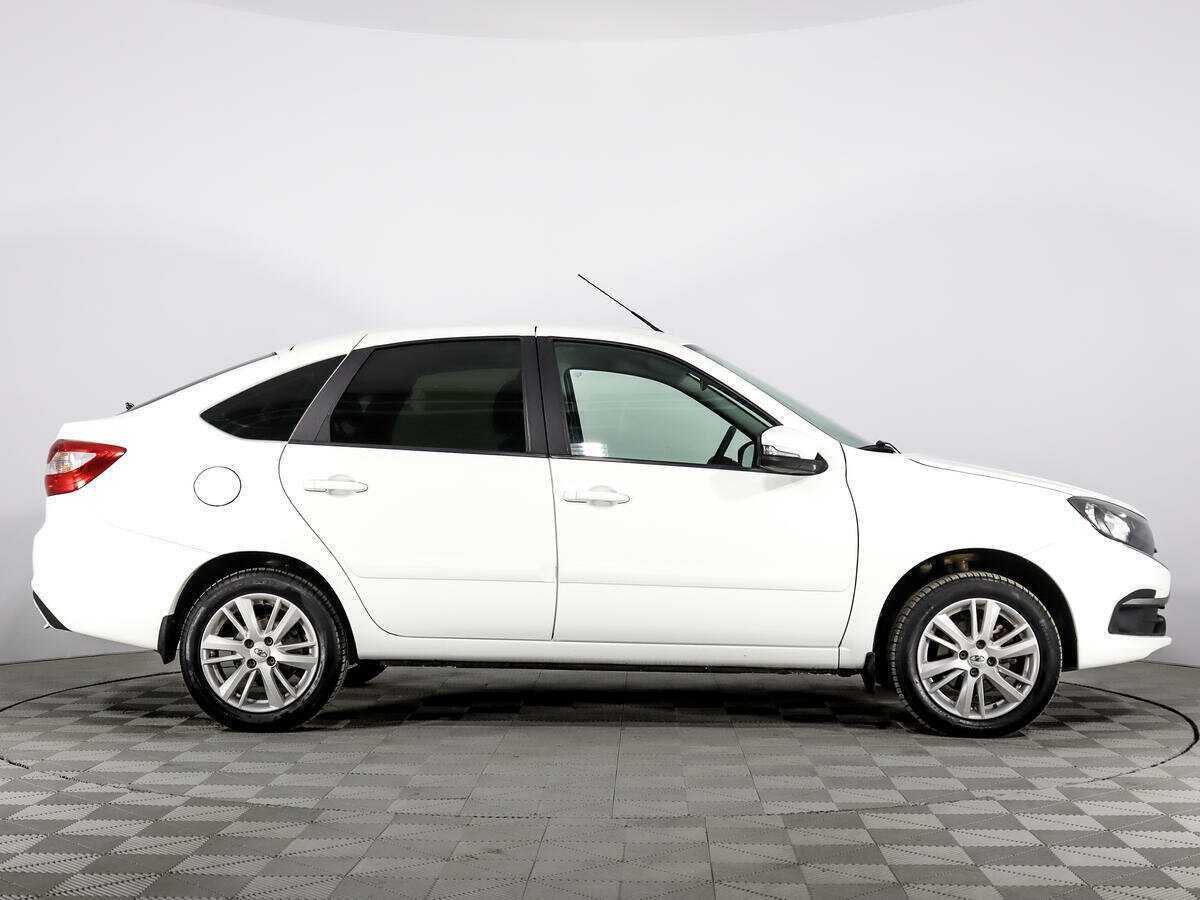 Б/У Лада (ВАЗ) Гранта 2019 года. Фото: #3