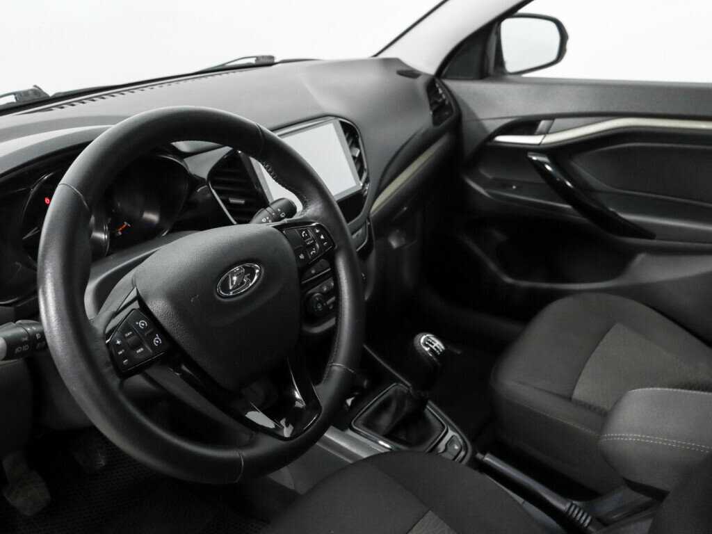 Б/У Лада (ВАЗ) Веста 2018 года. Фото: #6