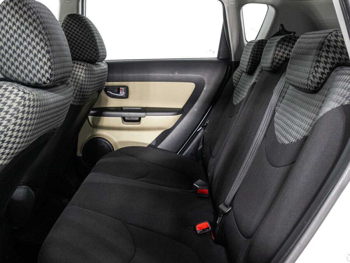 Б/У Киа Соул 2013 года. Фото: #9