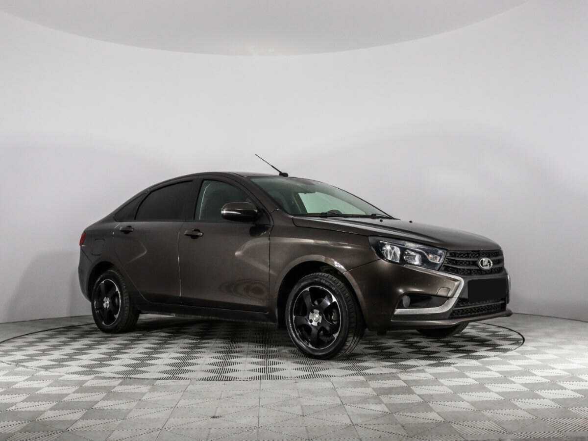 Б/У Лада (ВАЗ) Веста 2017 года. Фото: #2