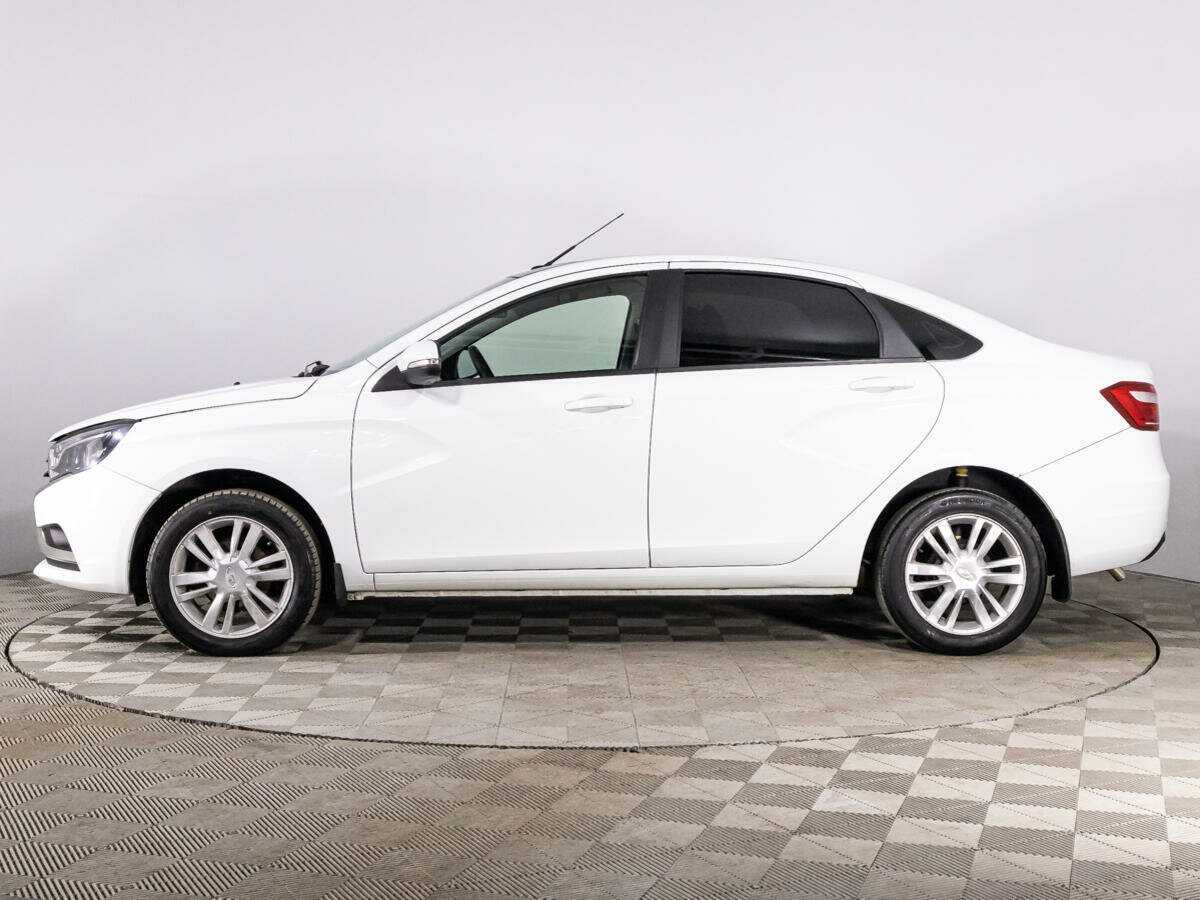 Б/У Лада (ВАЗ) Веста 2017 года. Фото: #7