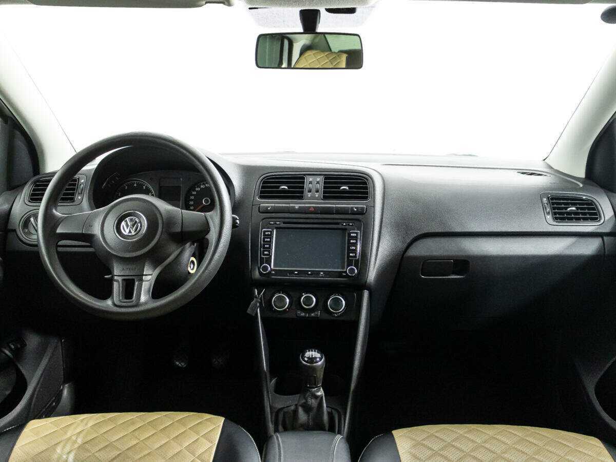 Б/У Фольксваген Поло 2013 года. Фото: #12