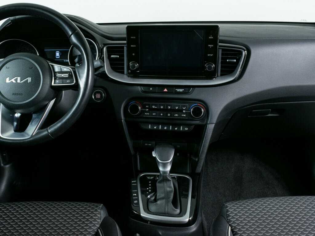 Kia Ceed 2022 года с пробегом. Фото: #8