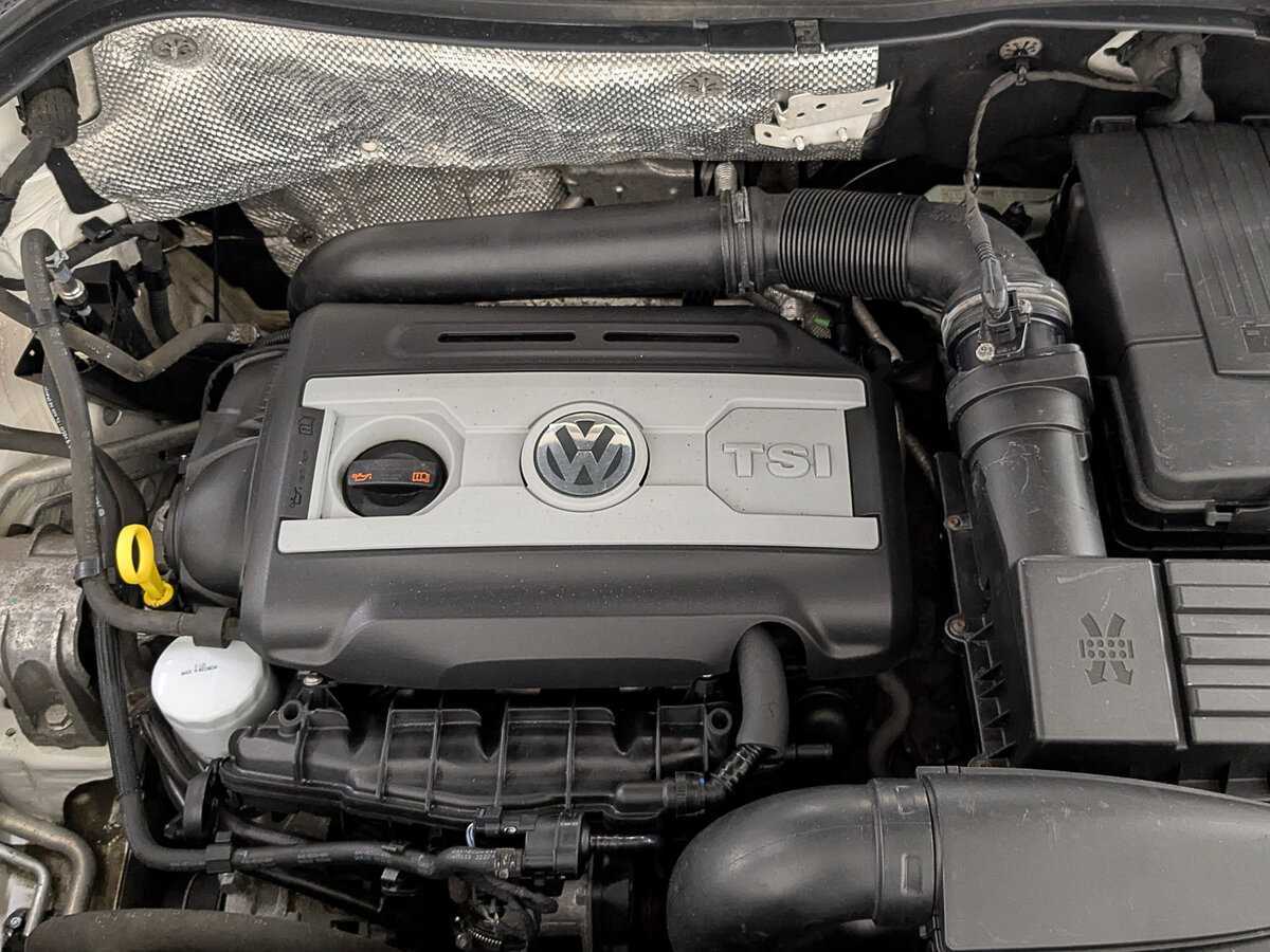 Б/У Фольксваген Тигуан 2013 года. Фото: #8