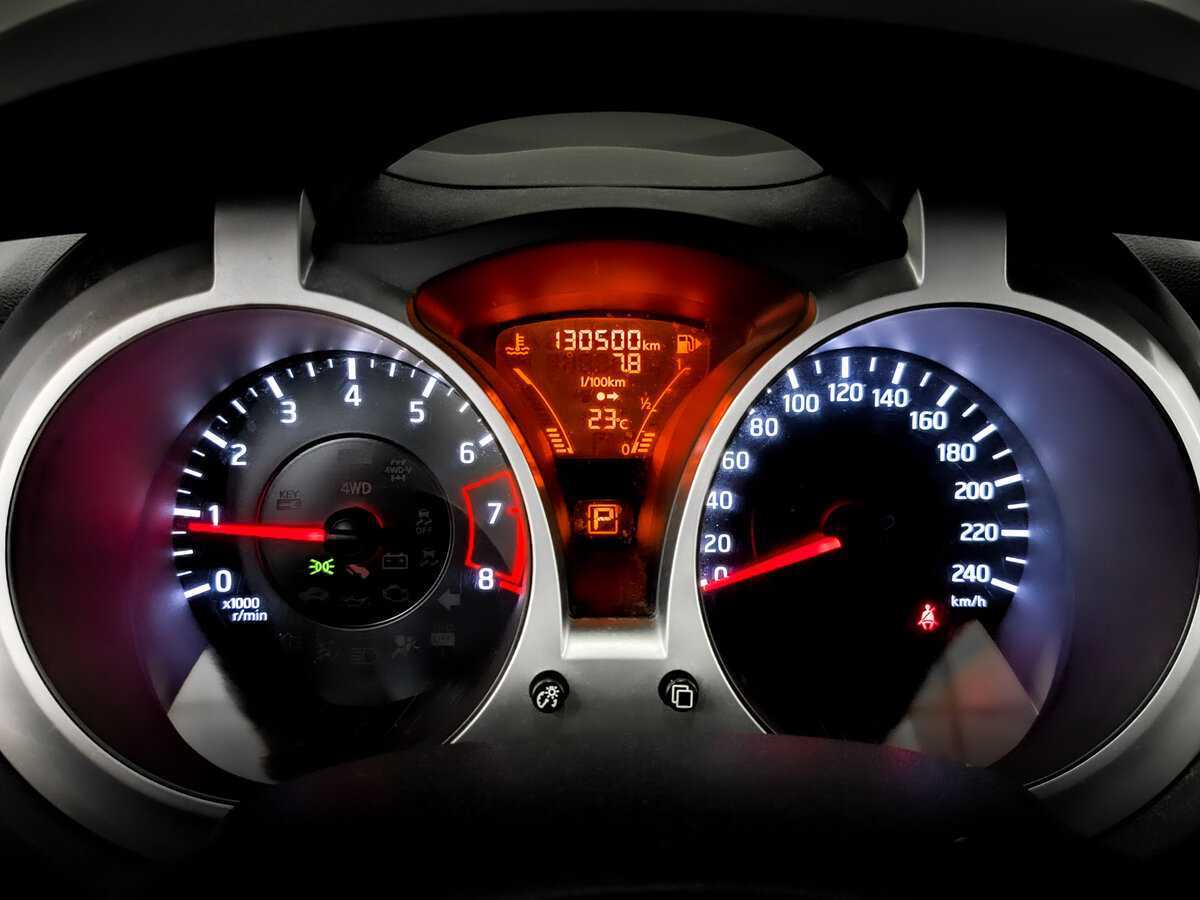 Б/У Ниссан Жук 2014 года. Фото: #12