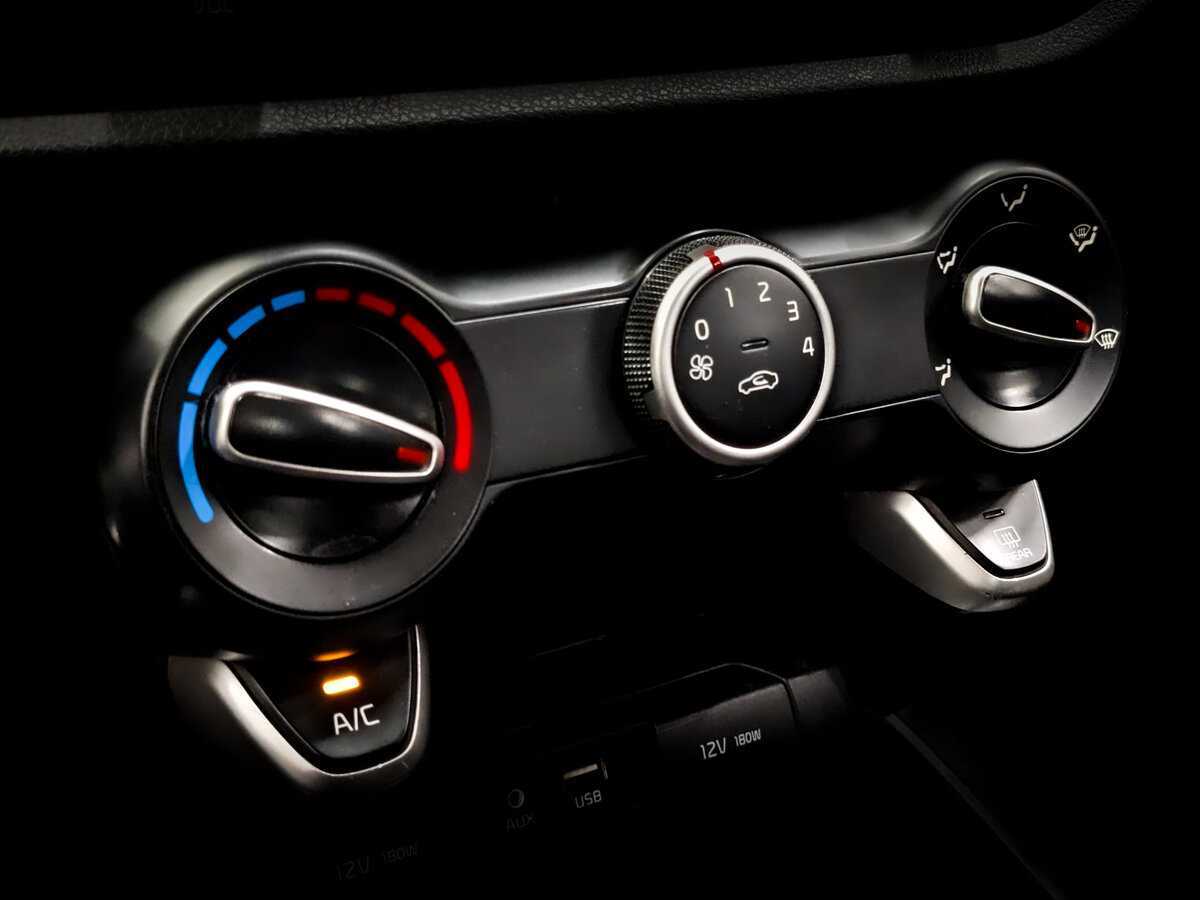 Б/У Киа Рио 2020 года. Фото: #23