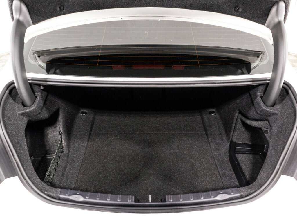 BMW 3 серии 2018 года с пробегом. Фото: #14