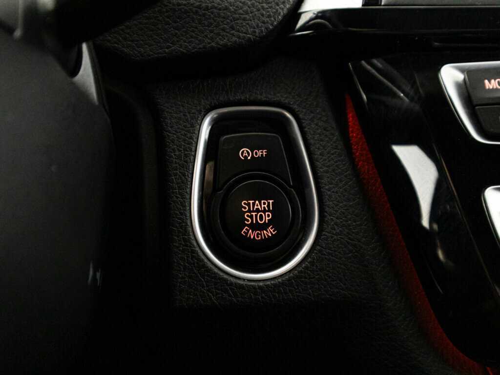 BMW 3 серии 2018 года с пробегом. Фото: #17