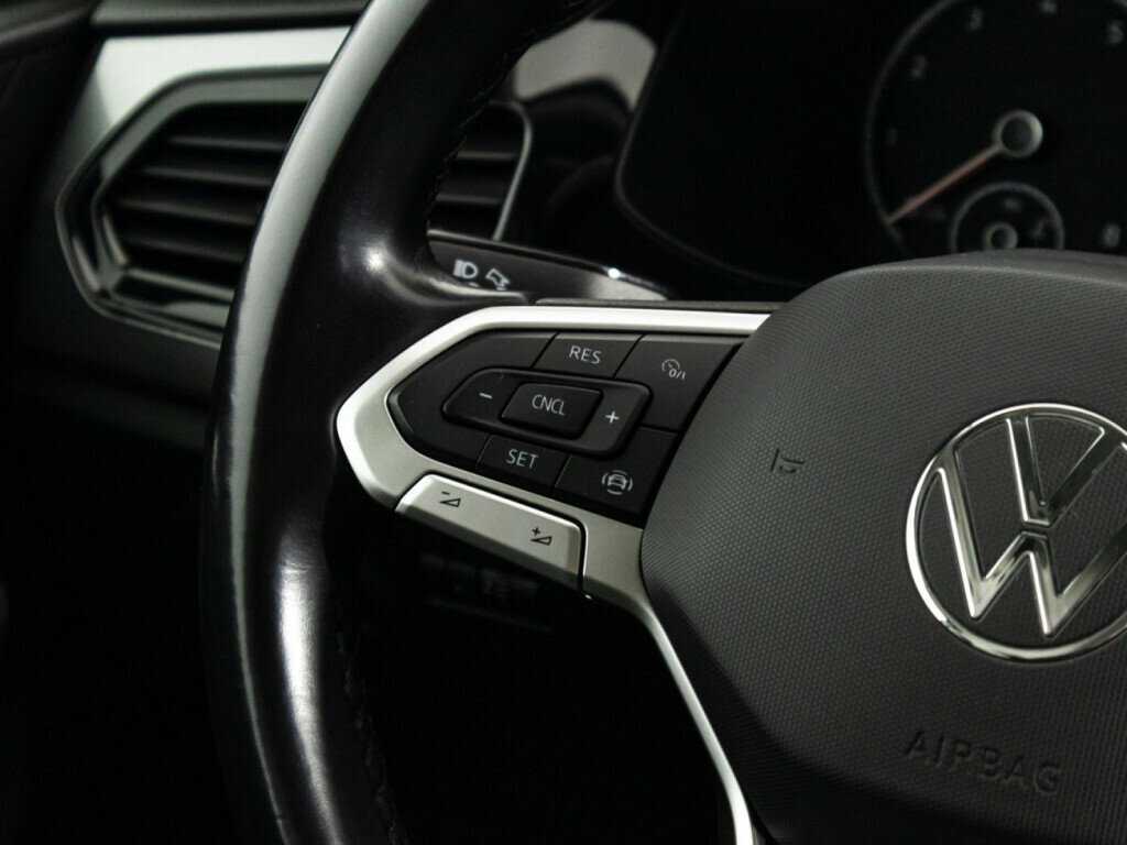 Б/У Фольксваген Поло 2021 года. Фото: #17